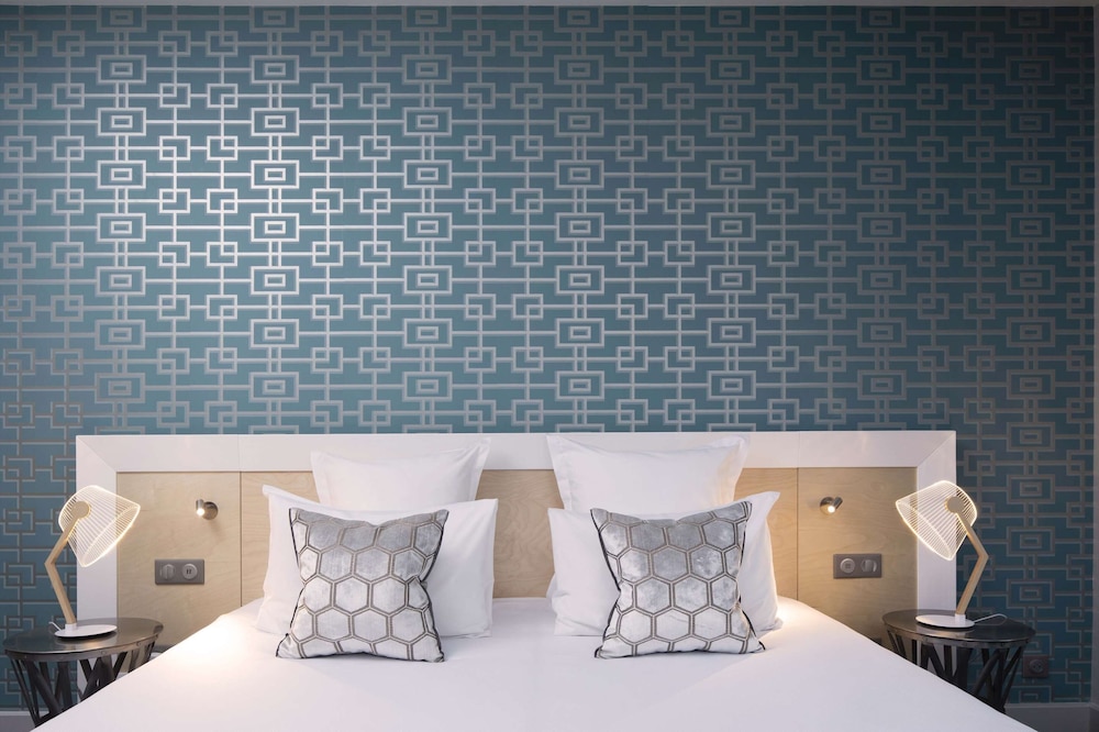 Single Room, 1 Double Bed