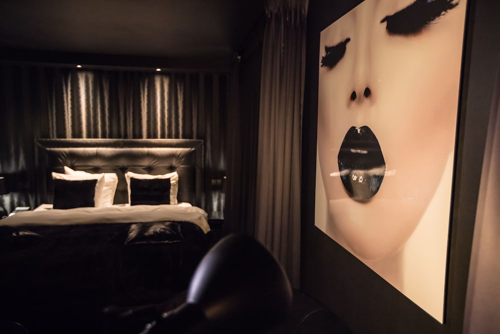 Romantic Suite (Sixth Sense)