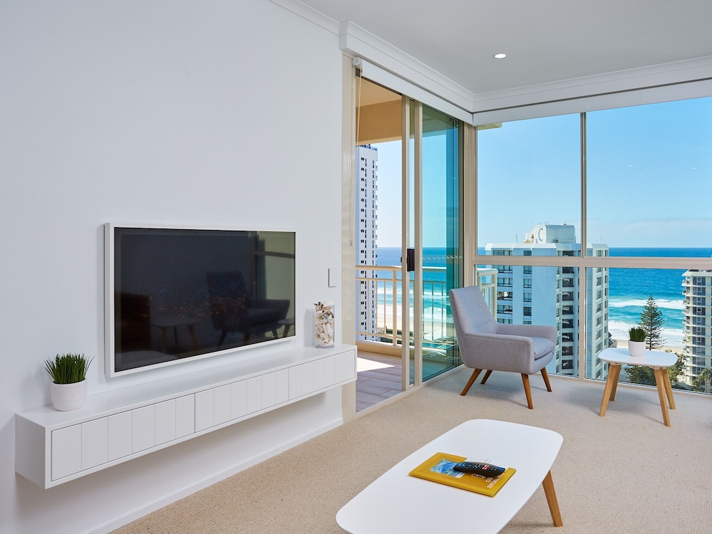 One Bedroom Ocean View Superior Apartment - Photo 22