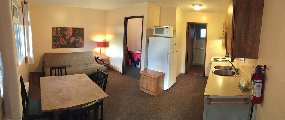 Basic Double Room photo 3
