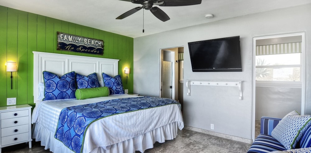 Deluxe Villa, Beach View (Room 7 South Villa)