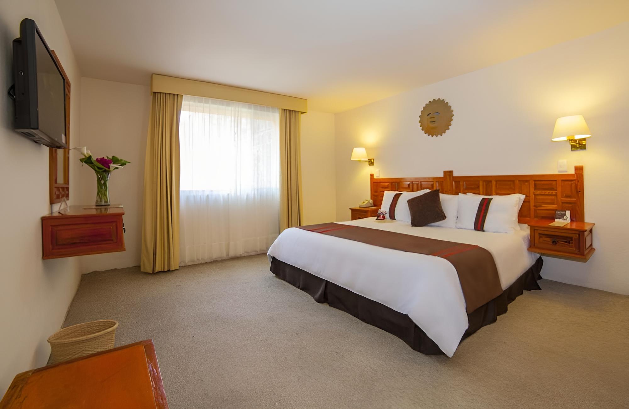 Suite, 1 King Bed (Master) photo 2