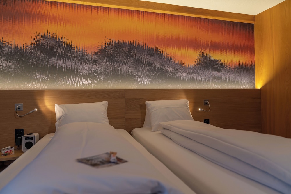 Business Double Room, Mountain View photo 3