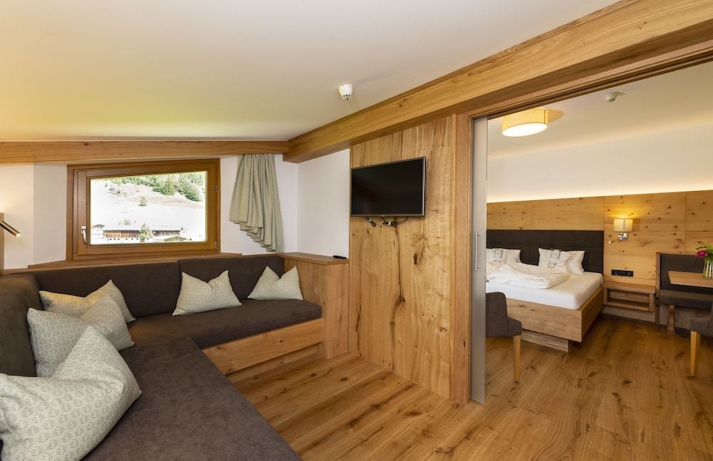 Family Studio, Mountain View, Mountainside (Pillersee) photo 2