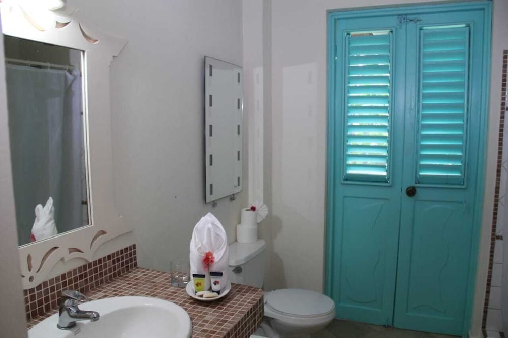 Family Triple Room, Kitchenette, Oceanfront photo 3