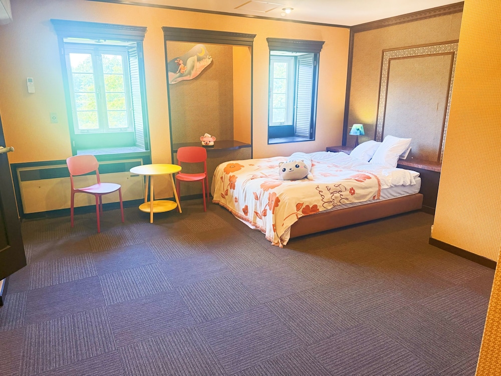 Business Double Room, 1 Bedroom, Non Smoking, Mountain View photo 2
