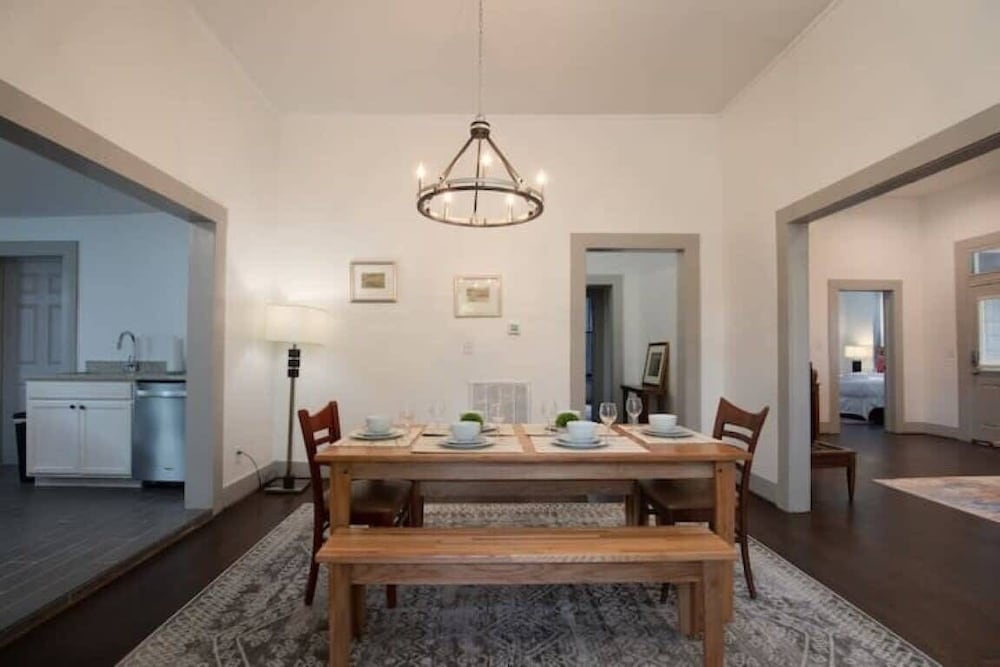 House, Multiple Beds, Patio, Garden View (Division Ave East Lake Update)