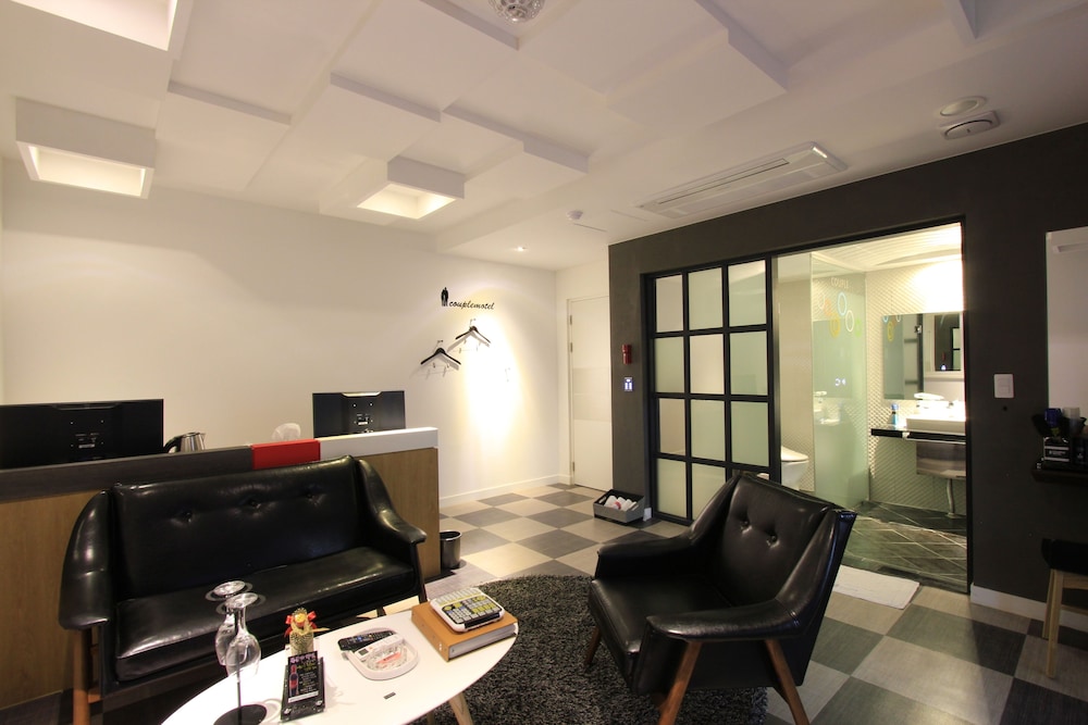 Family Double Room (Karaoke) photo 3