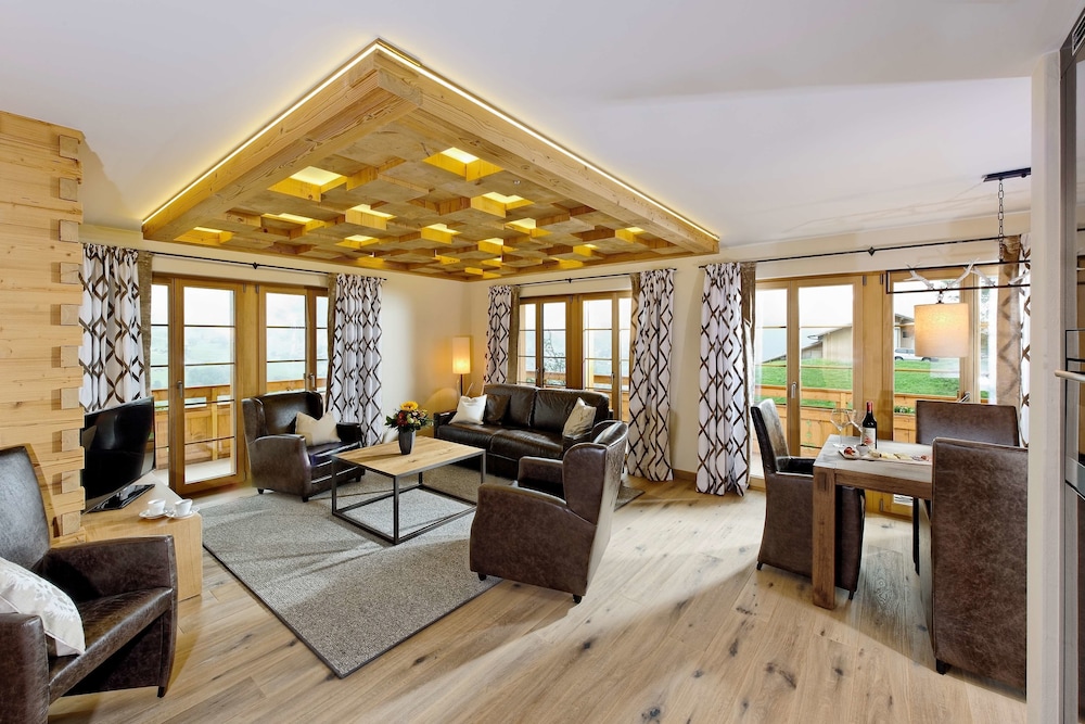 Suite, Mountain View (for 2 people)