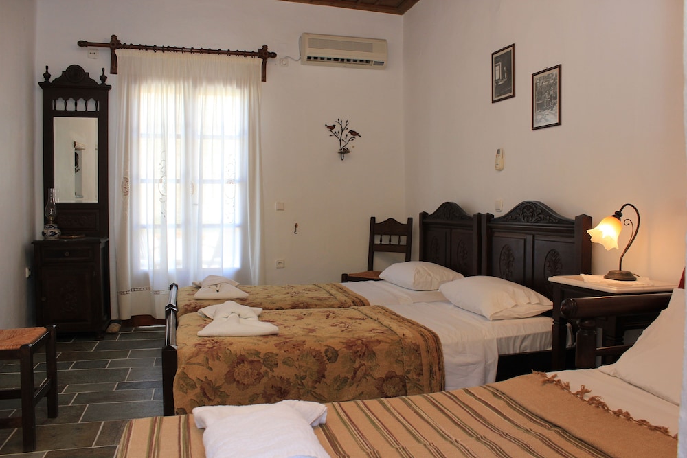 Standard Double or Twin Room (with extra bed)