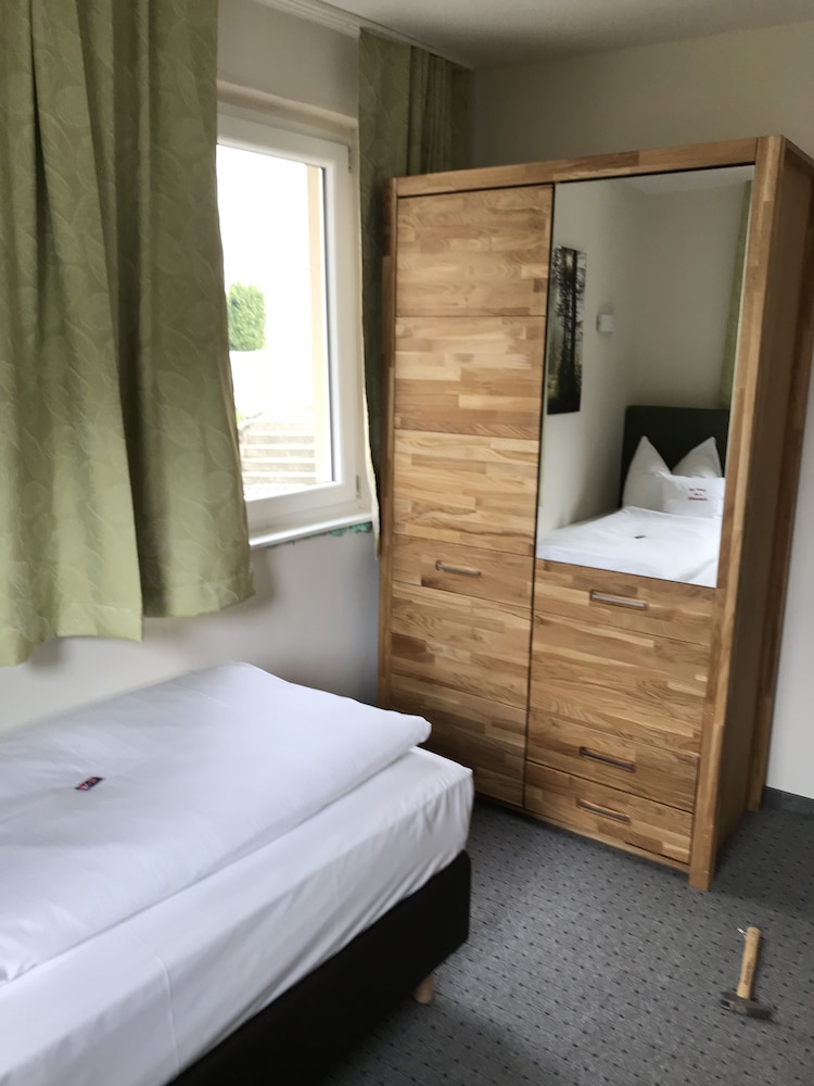Standard Single Room, Annex Building (50m) photo 2