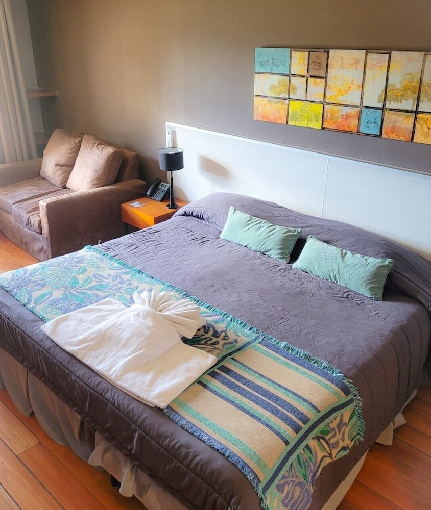 Superior Suite, Lake View photo 1
