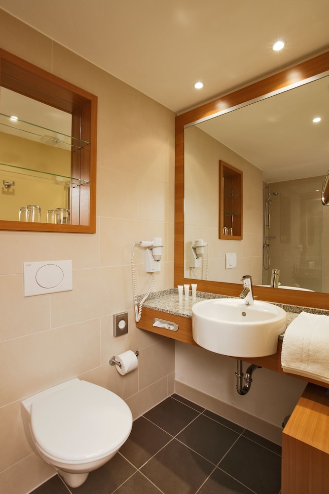 Standard Double Room, Valley View - Photo 8