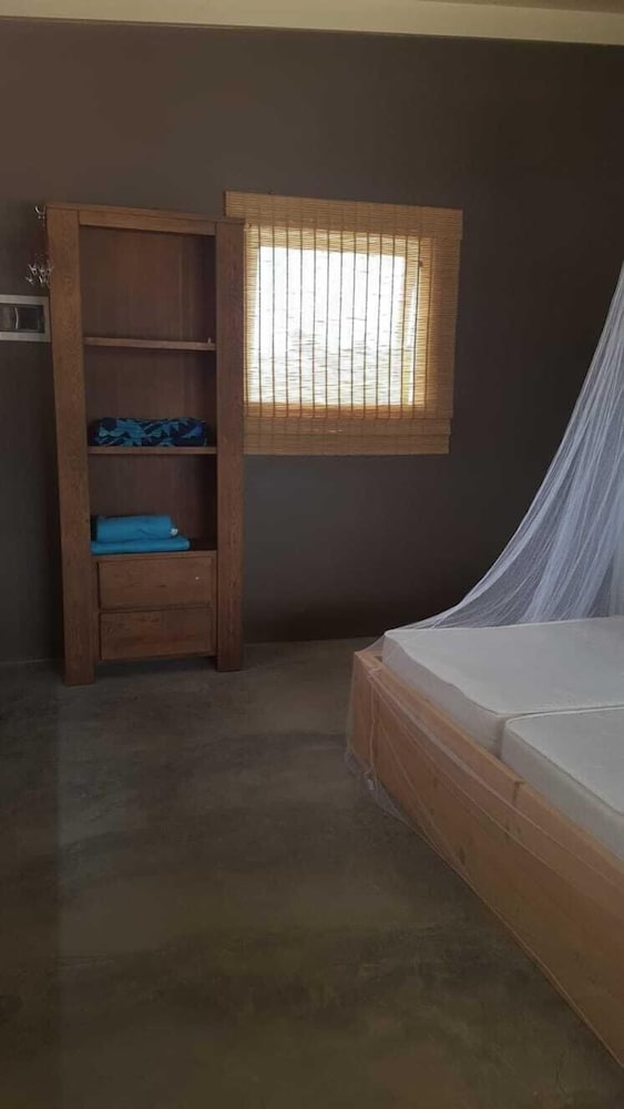 Economy Bungalow, 2 Twin Beds, Garden View