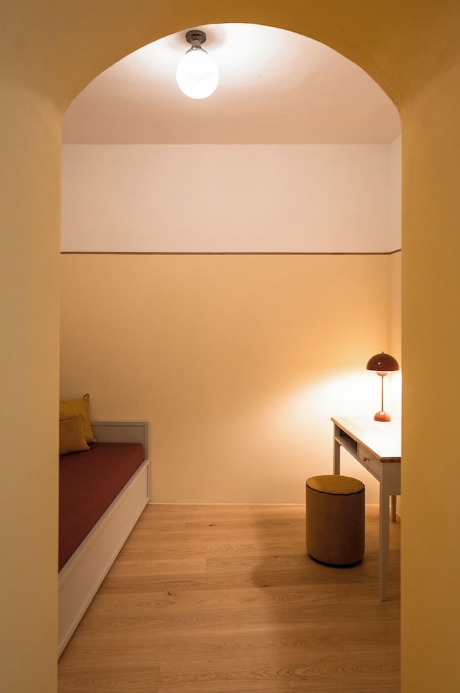 Design Double Room, Bathtub photo 2
