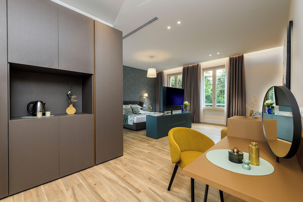 Exclusive Apartment