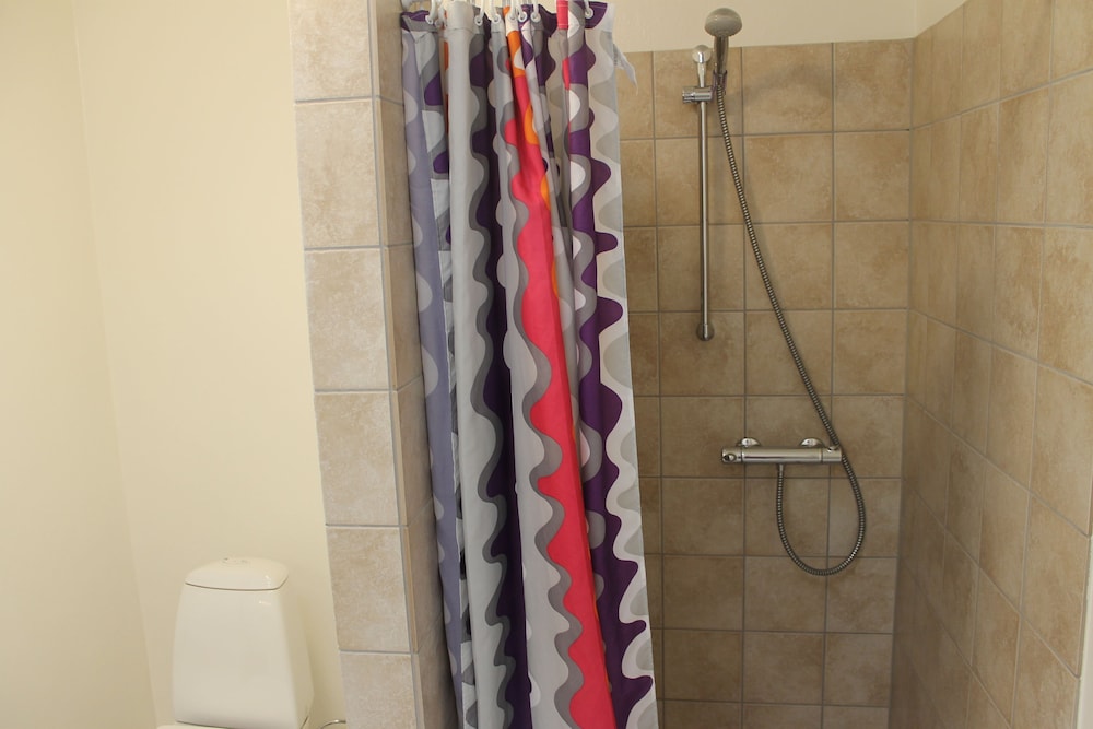 Deluxe Apartment, 1 Bedroom, Private Bathroom (2-4)