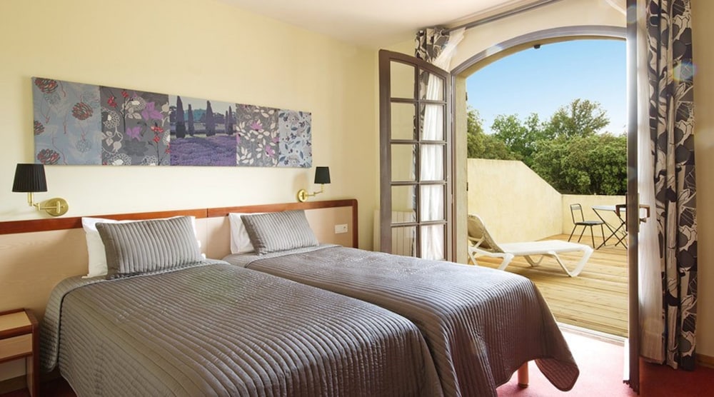 Standard Double or Twin Room, Terrace photo 1