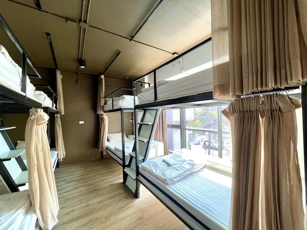 Economy Shared Dormitory, Women only photo 2