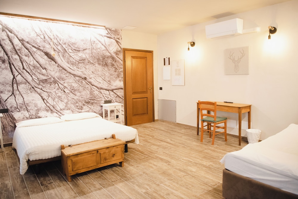 Junior Quadruple Room, 1 Bedroom photo 2