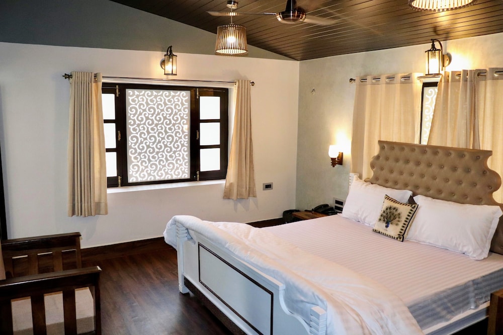 Deluxe Room - Photo 1