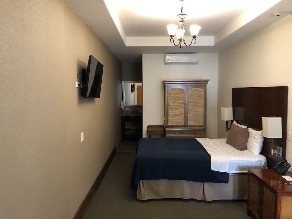 Standard Room photo 2