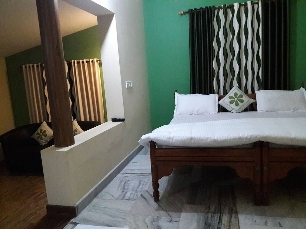 Room, 1 Bedroom, Fireplace, Garden View