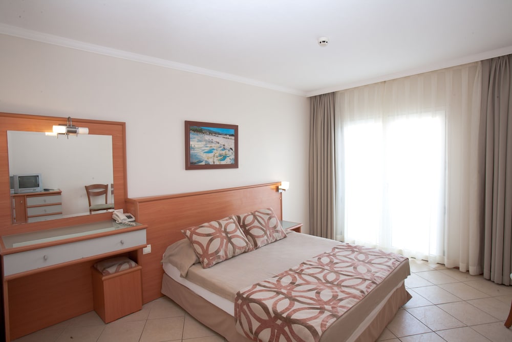 Standard Single Room, Sea View