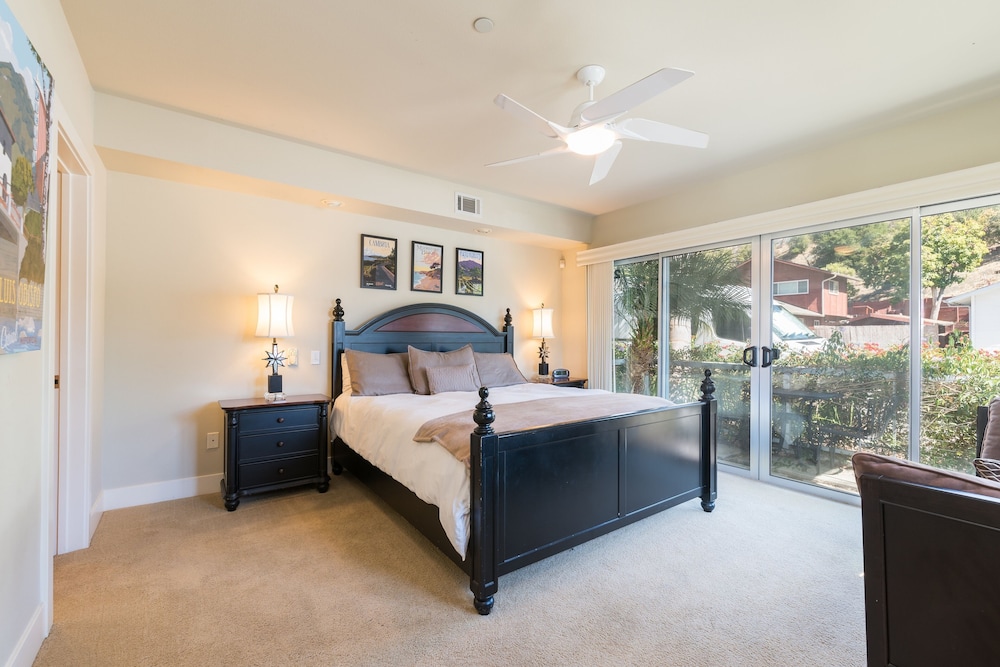 Townhome, 2 Bedrooms