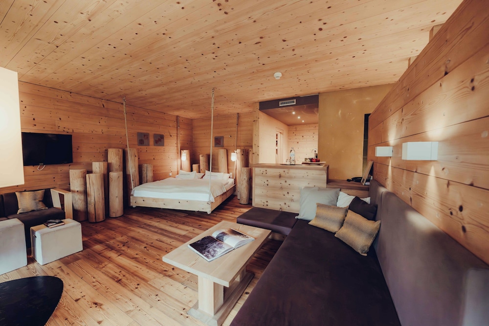Secret Forest Suite