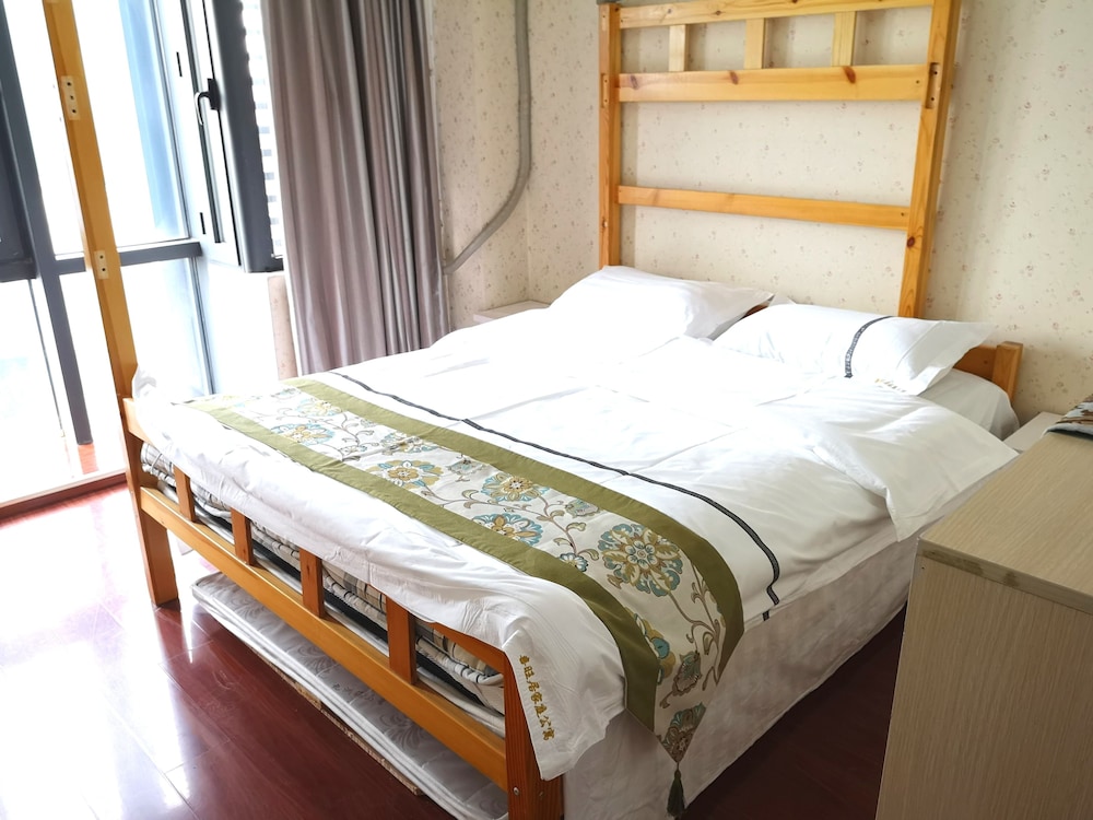 Elite Apartment, 1 Bedroom (Chinese Citizen Only) photo 3