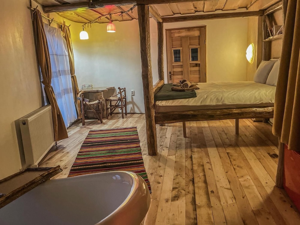 Romantic Double Room, Mountain View photo 2