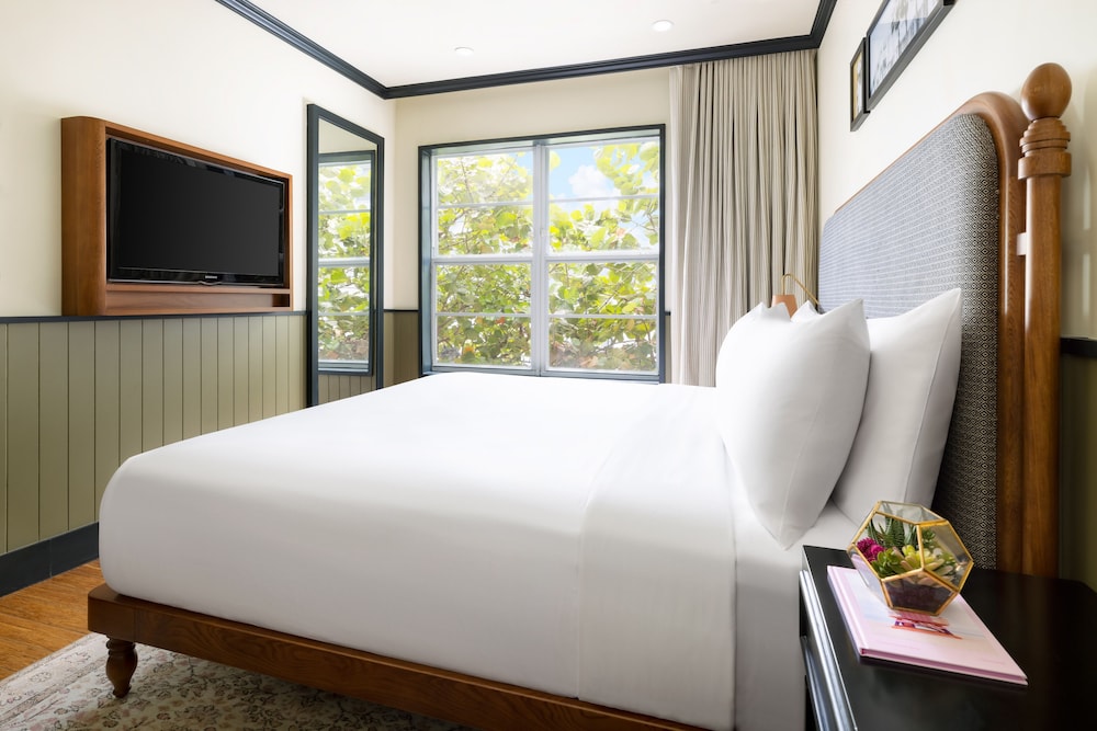 Classic Room, 1 King Bed