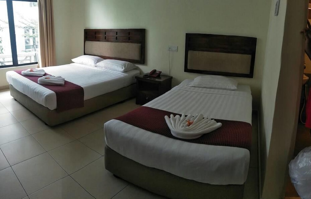 Family Room, Multiple Beds