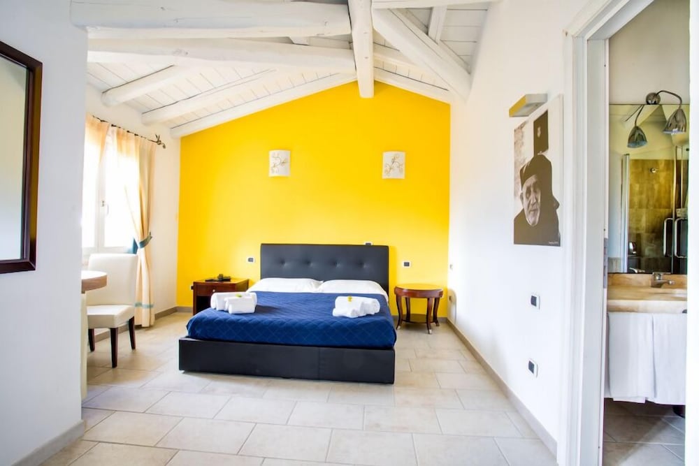 Classic Triple Room