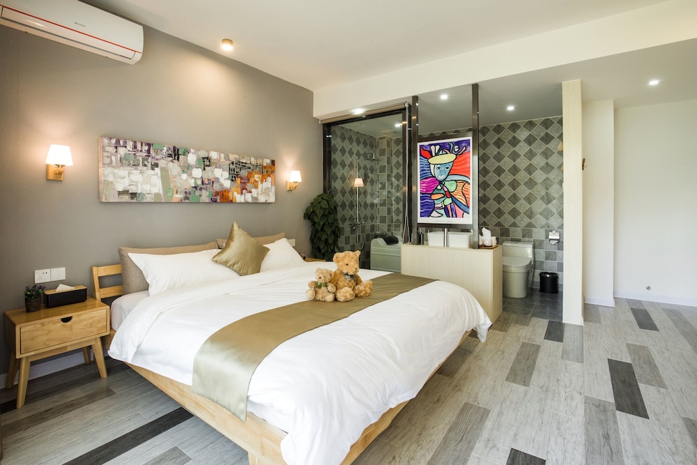 Luxury Double Room With Balcony photo 2