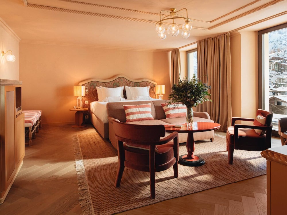 Grand Junior Suite with Matterhorn view - Photo 10