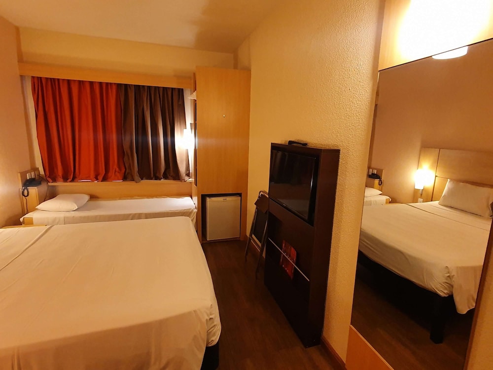 Room (1 Double Bed,1 Extra Bed for children) - Photo 1