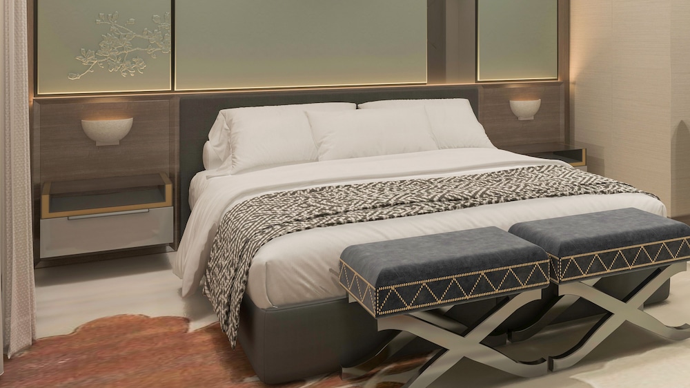 Business Suite photo 1