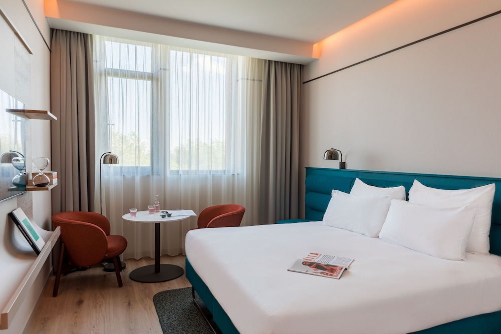 Signature Room photo 1
