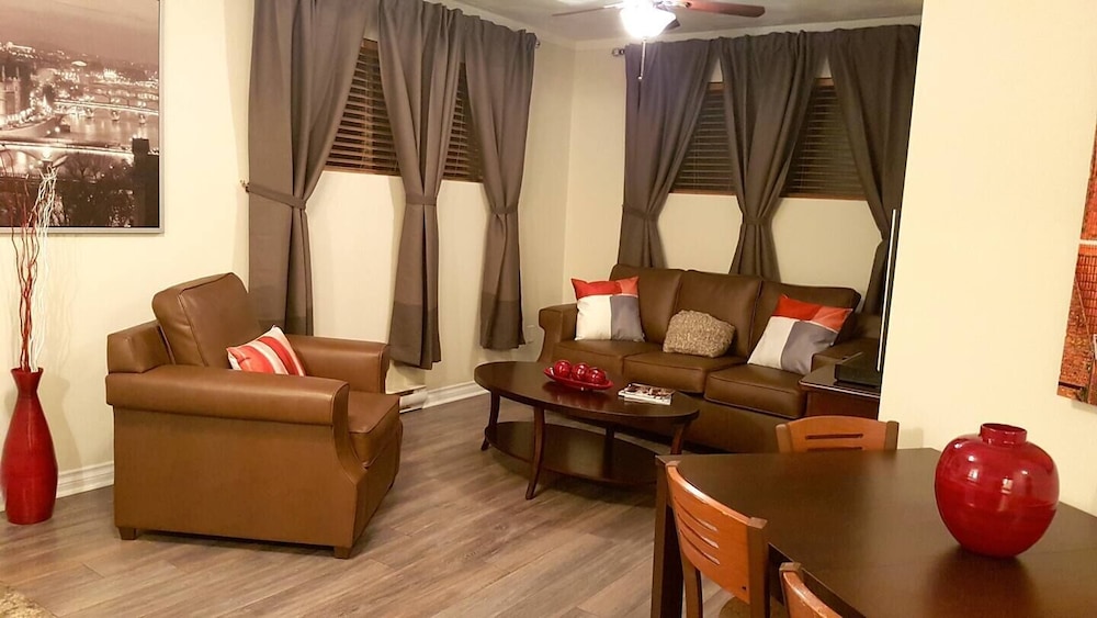Suite #8 - 39 photo 2