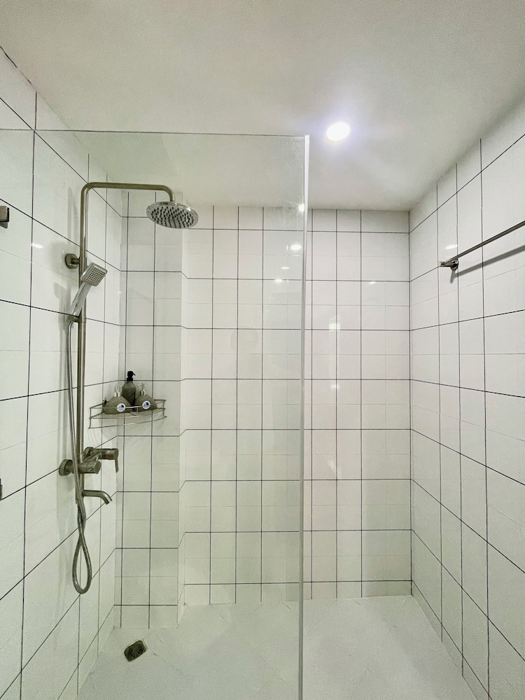 Double Room, City View - Photo 11