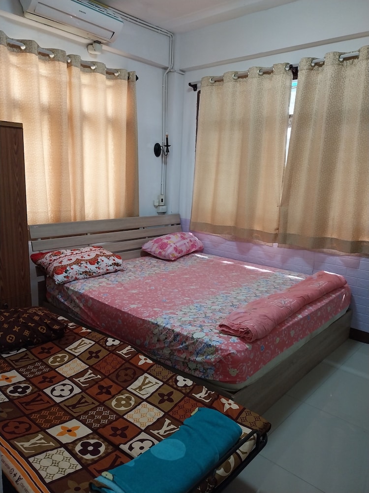 Deluxe Triple Room With Balcony photo 1