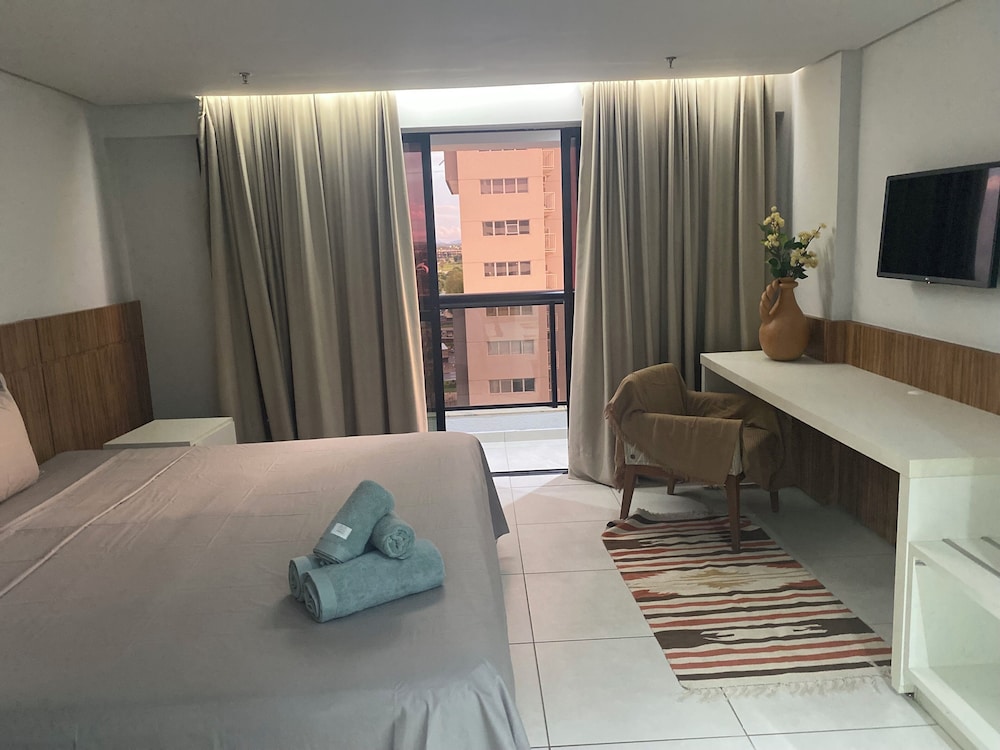 Classic Suite, Balcony, City View