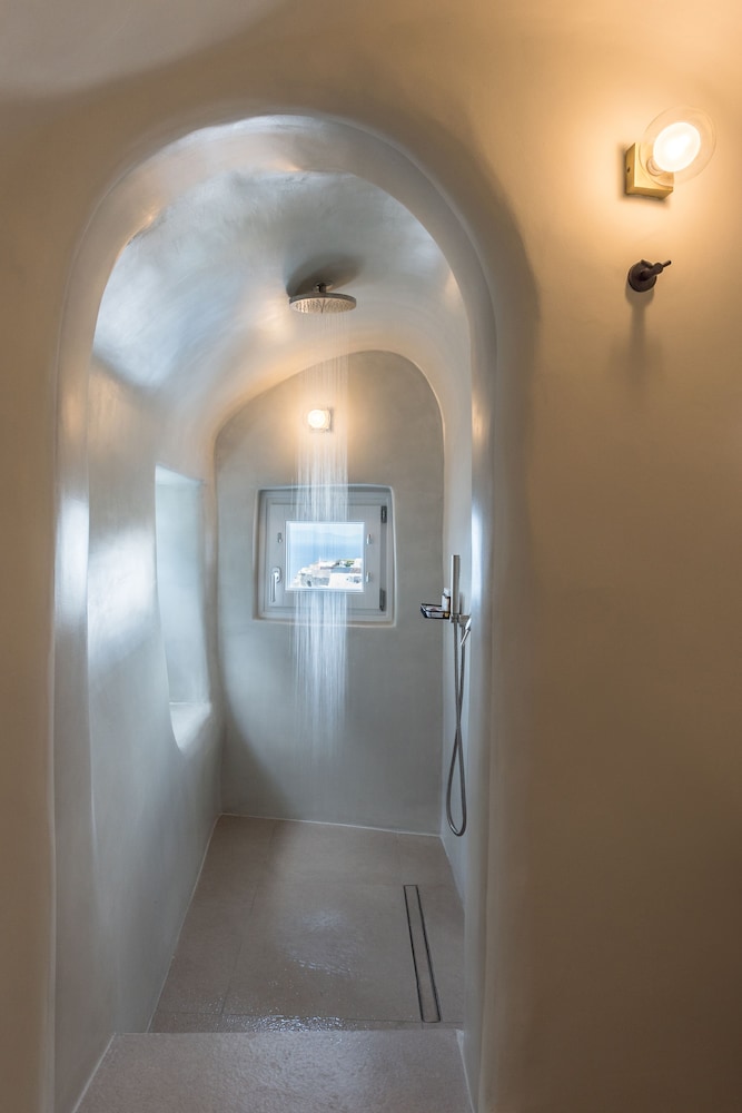 Exclusive Suite (with Plunge Pool & Sunset view) - Photo 10