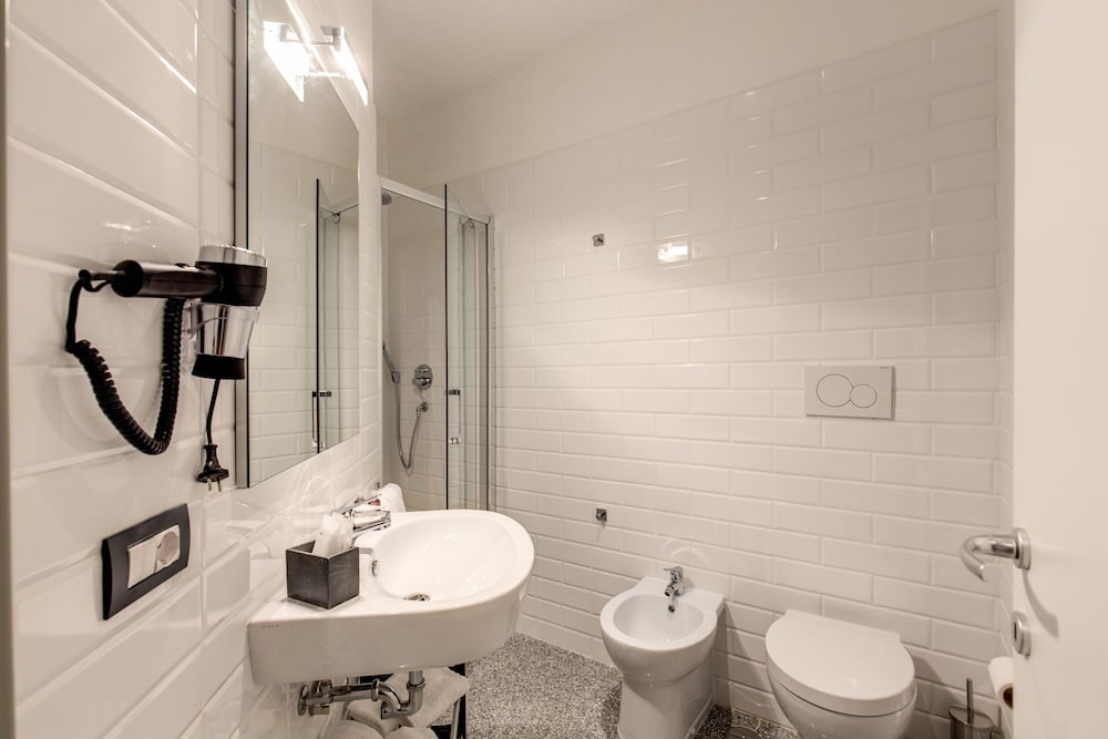Superior Triple Room photo 3