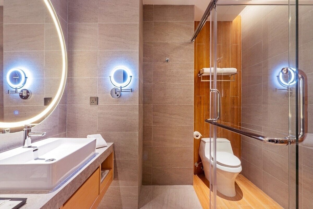 Deluxe Twin Room - Photo 2