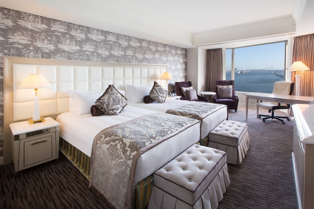 Premium Room, 2 Twin Beds, Bay View (High Floor) photo 2