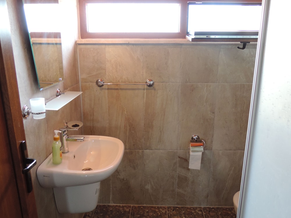 Standard Double Or Twin Room photo 2