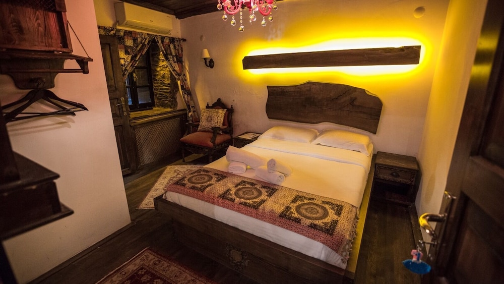 Standard Room photo 1